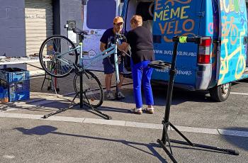 galerie-Marché animé et fête du vélo