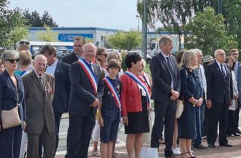 galerie-Cérémonie patriotique en Hommage au 68 fusillés du Fort de Bondues ©L.Gheysens - H.Priego