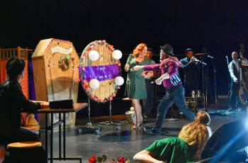 galerie-Spectacle "Le cabaret de la veuve clinquante"