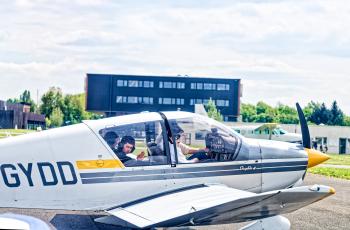 galerie-Baptême de l'air et golf à l'Espace Jeunes