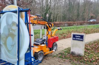 galerie-Arrivée de la sculpture de Guillaume Bottazzi à Bondues