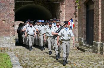 galerie-Passation de commandement du Capitaine Yves-Marie au Fort de Bondues 